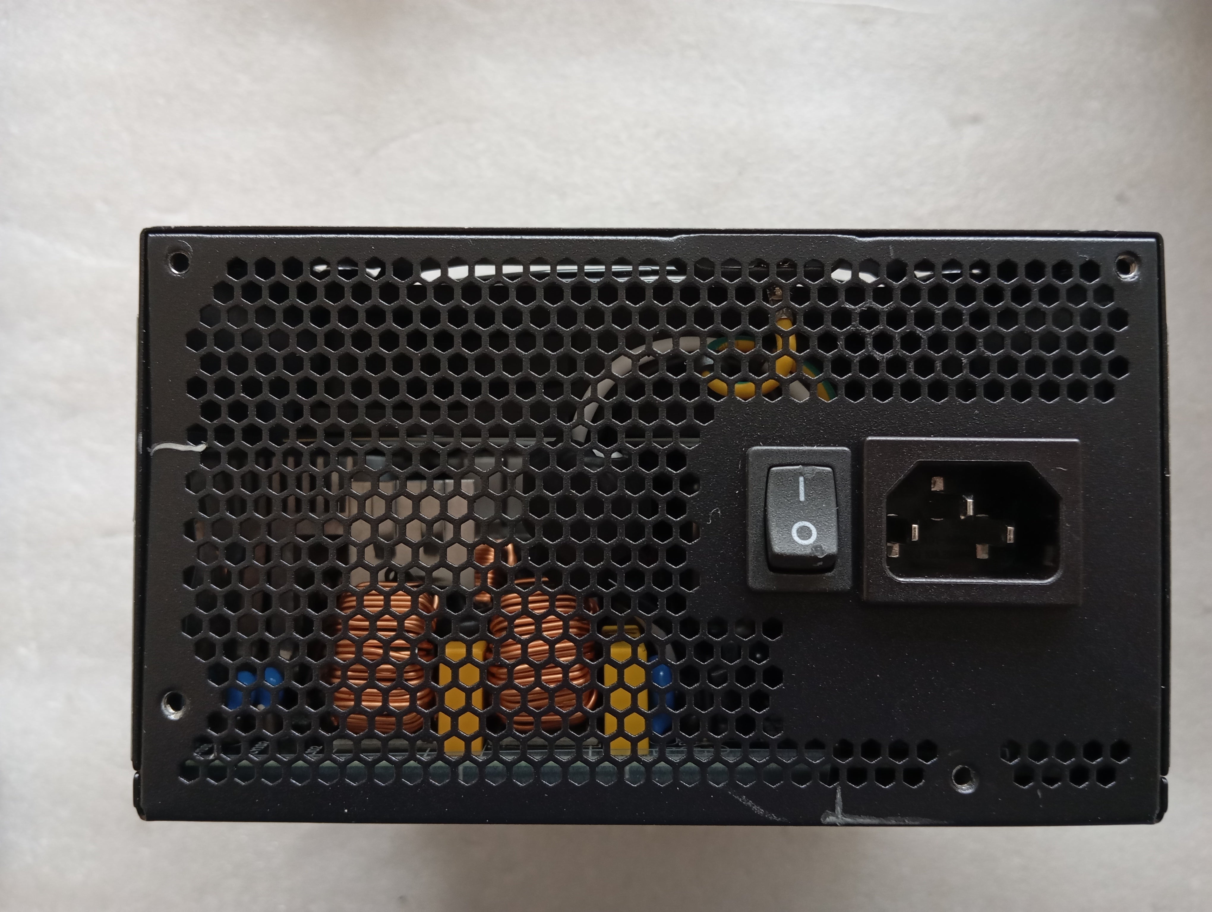Refurbished Cooler Master MWE Gold 550 - V2 - Full Modular Refurbished Cooler Master MWE Gold 550 - V2 - Full Modular